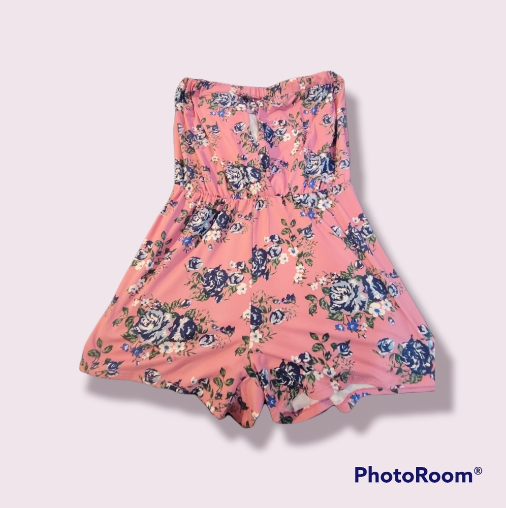 NWOT LRG Romper